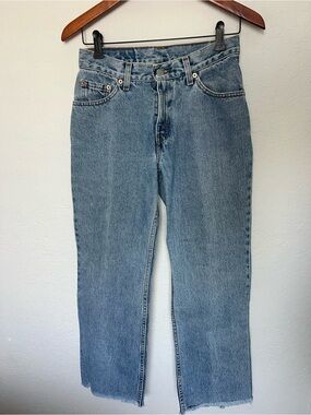 Vintage Levi’s 519 Jeans Womens 5 JR 100% Cotton High Rise Raw Hem Cropped
